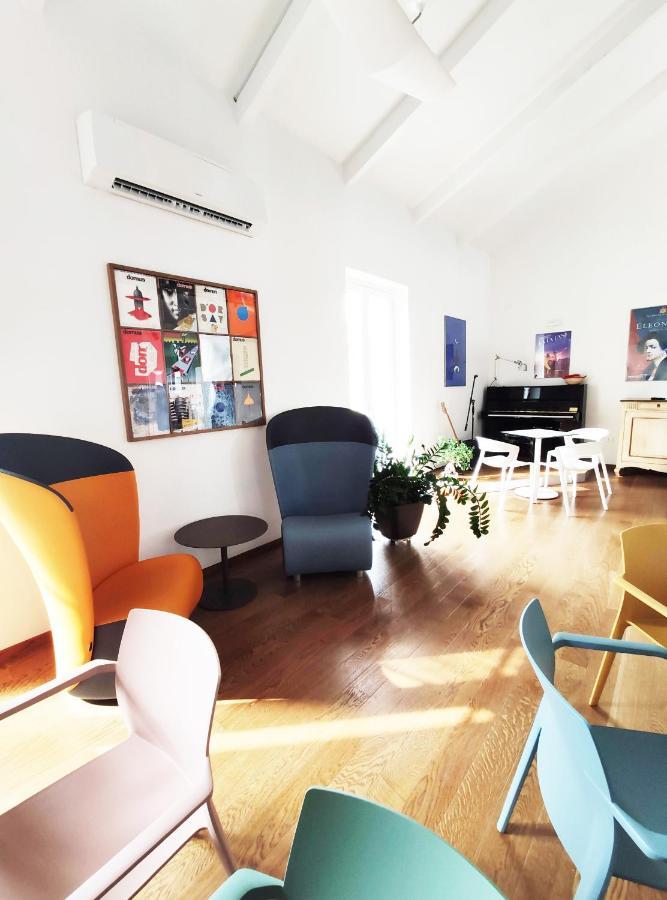 Tric Trac Hostel 나폴리 외부 사진