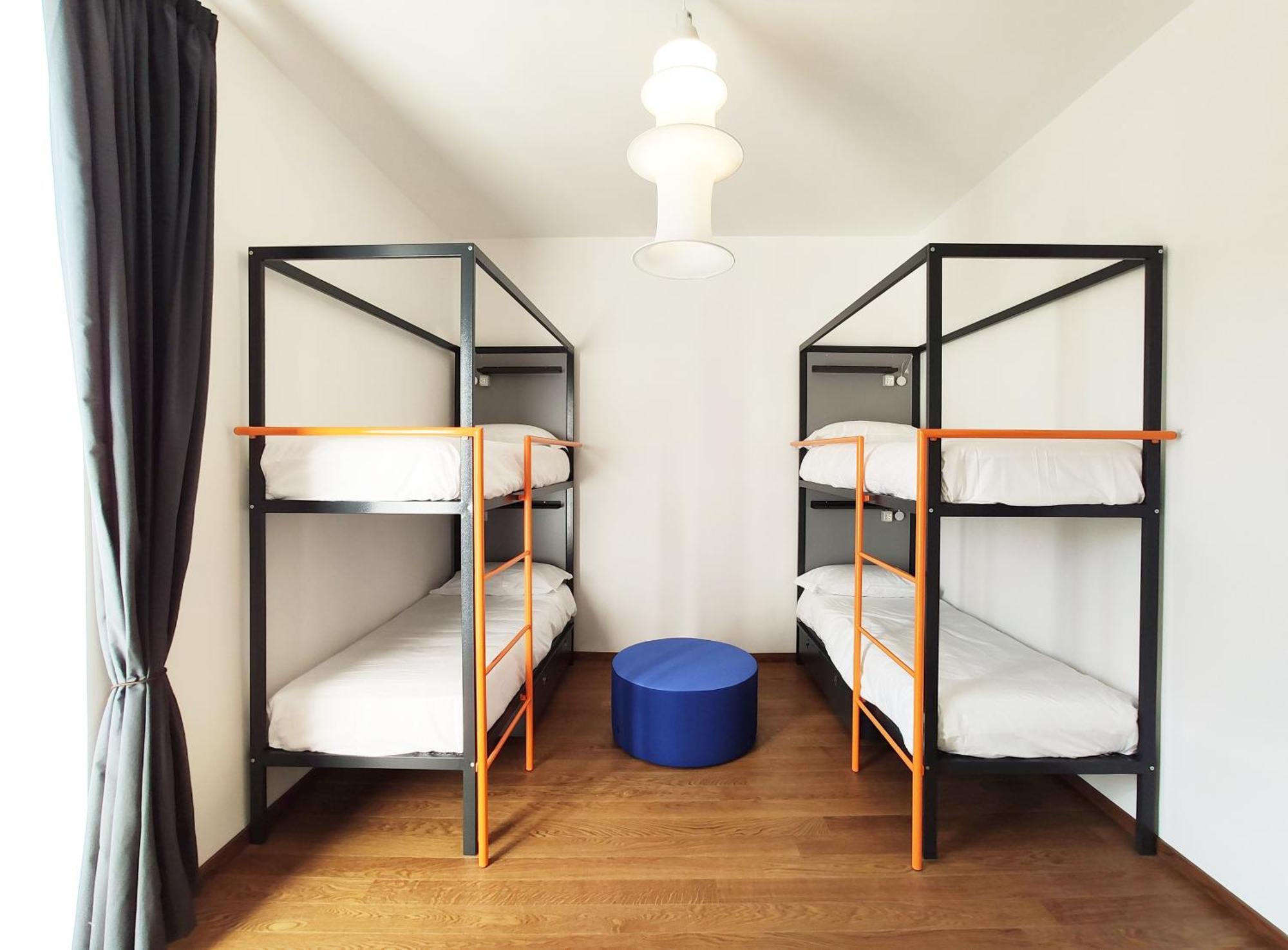 Tric Trac Hostel 나폴리 외부 사진